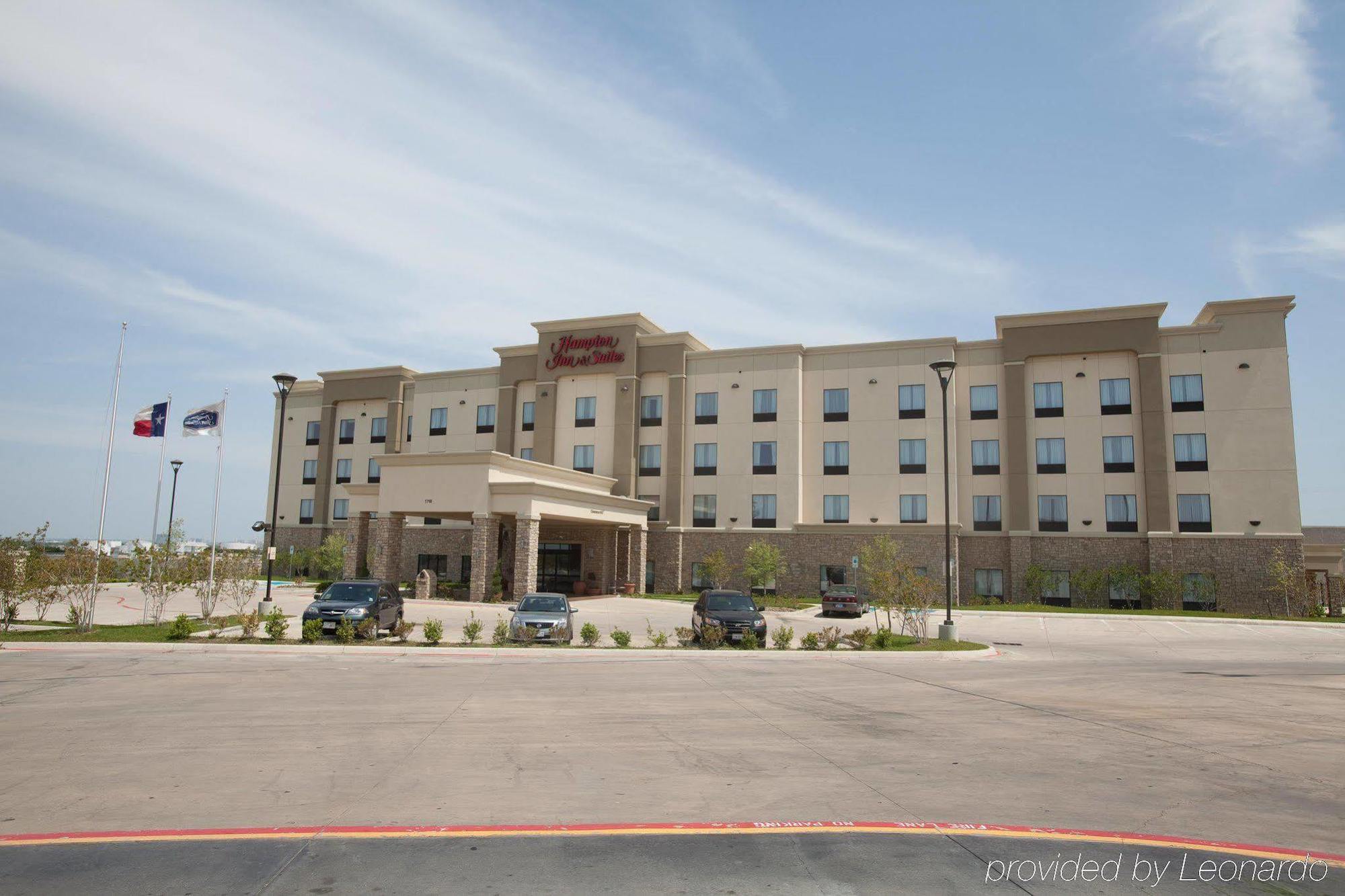 Hampton Inn & Suites Dallas I-30 Cockrell Hill, Tx Εξωτερικό φωτογραφία