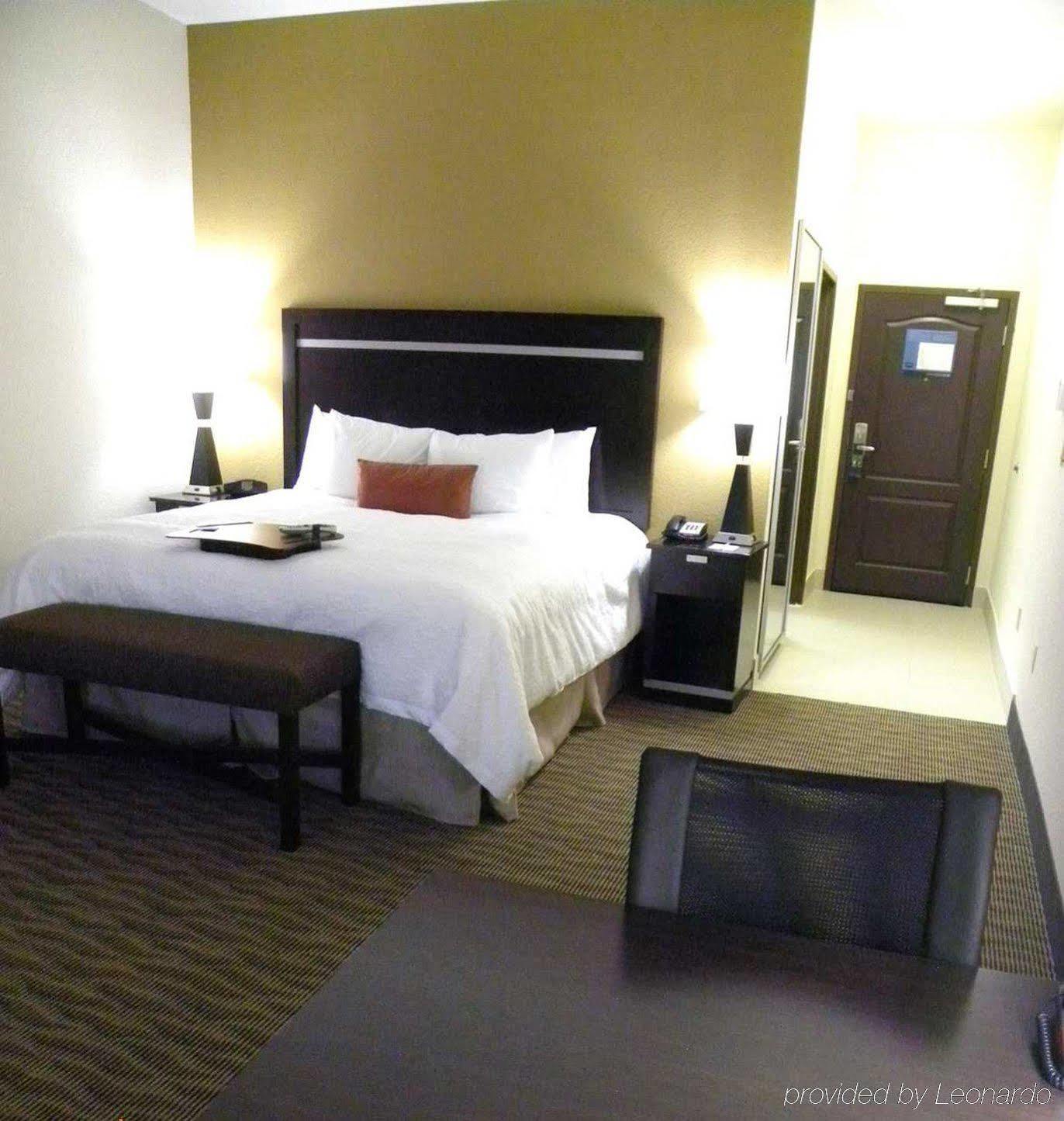 Hampton Inn & Suites Dallas I-30 Cockrell Hill, Tx Δωμάτιο φωτογραφία